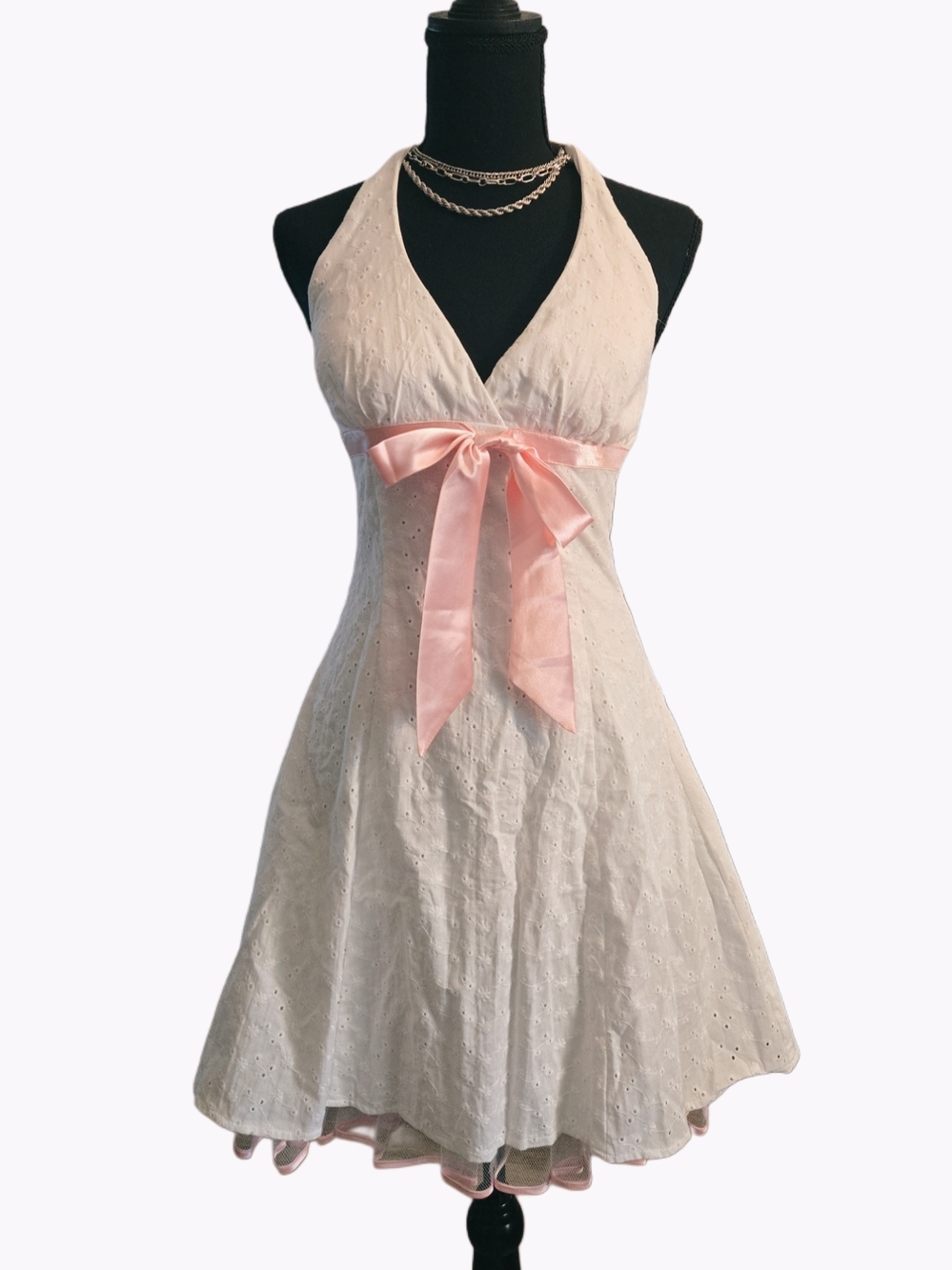 Vintage Y2k White Eyelet Halter Dress with Pink Satin Bow 🎀